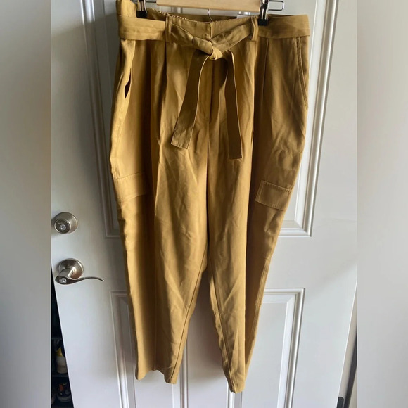 NWT NINE WEST XL SERGIO OLIVE GREEN TAPERED HIGH WAIST UTILITY BELT CROP PANTS - Picture 1 of 10